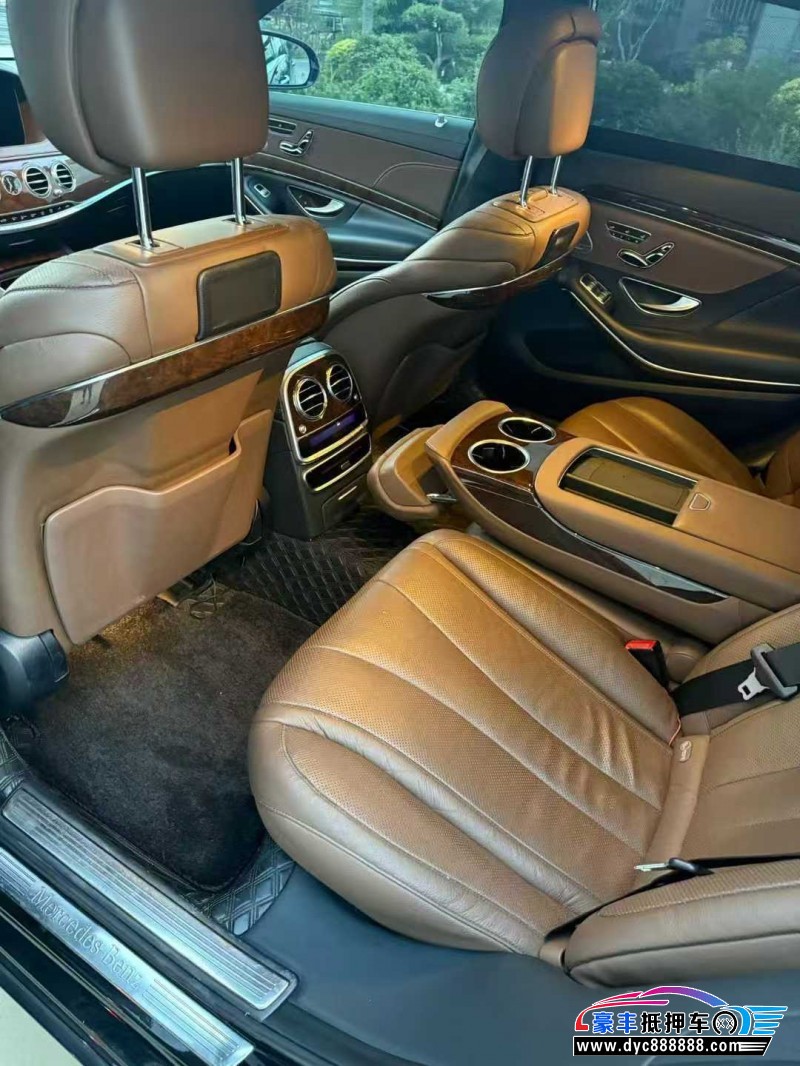 19年奔驰S轿车抵押车出售