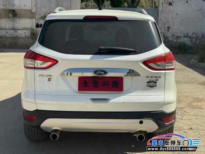 15年福特翼虎轿车抵押车出售