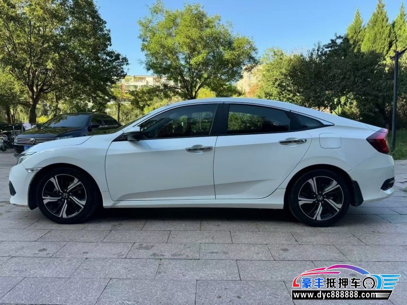 17年本田思域轿车抵押车出售