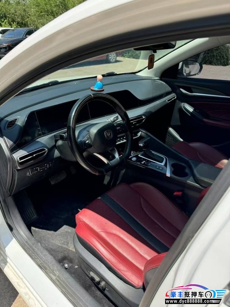 22年长安逸动轿车抵押车出售