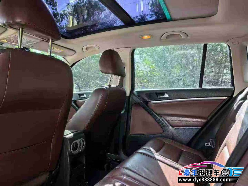 15年大众途观轿车抵押车出售