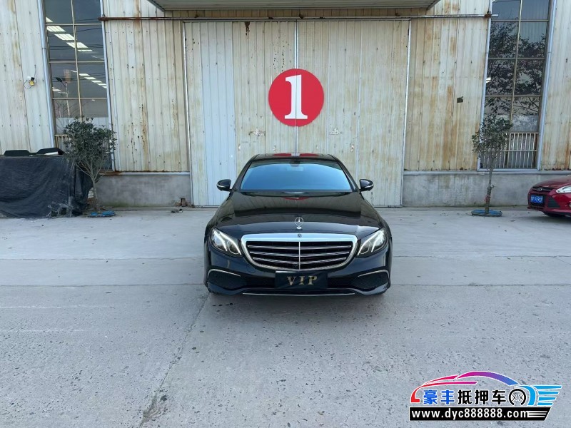 19年奔驰E轿车抵押车出售