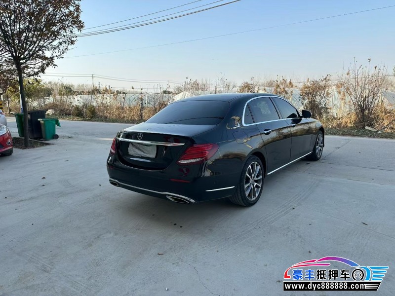 19年奔驰E轿车抵押车出售