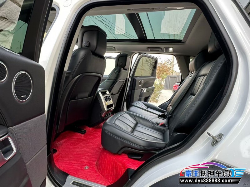 22年路虎揽胜运动轿车抵押车出售