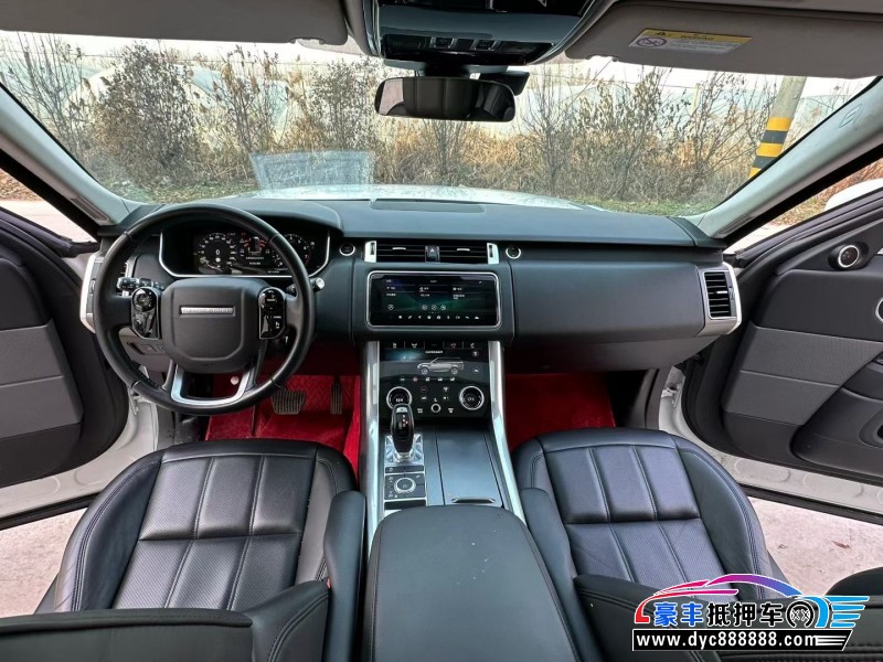 22年路虎揽胜运动轿车抵押车出售