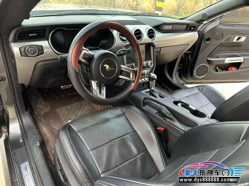 21年福特野马轿车抵押车出售