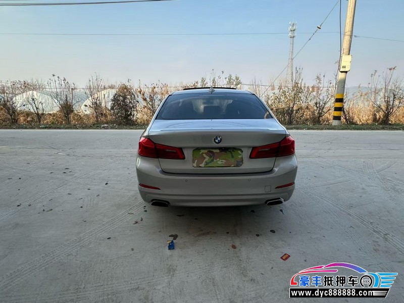 17年宝马5系轿车抵押车出售