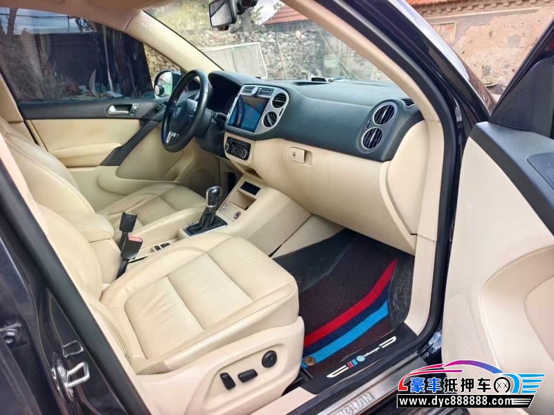 13年大众途观轿车抵押车出售