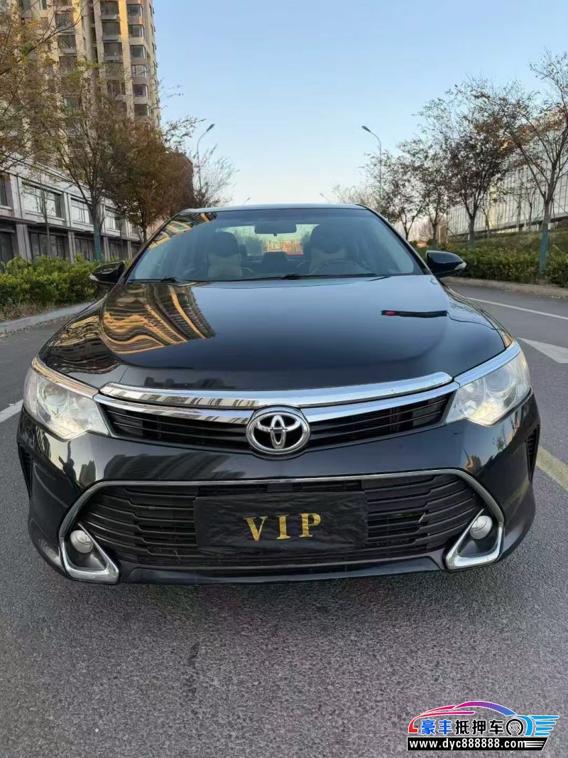 17年丰田凯美瑞轿车抵押车出售