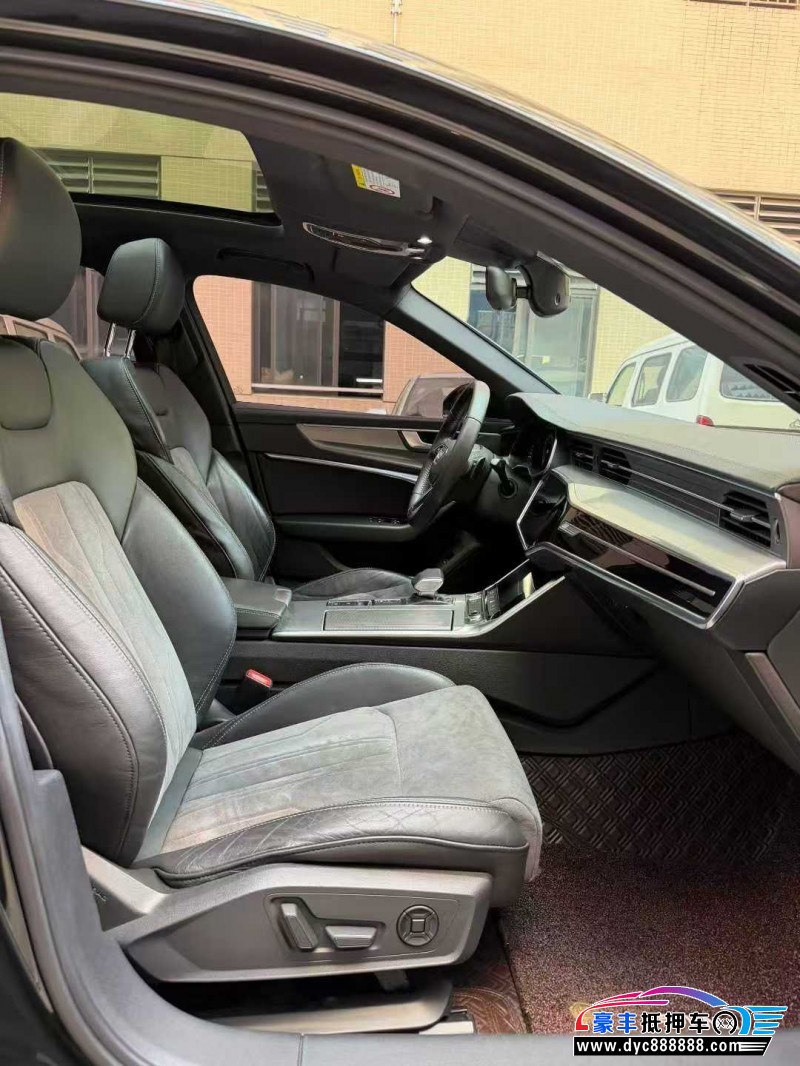 20年奥迪A6L轿车抵押车出售