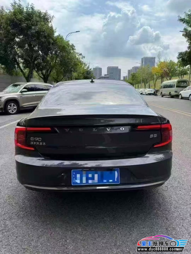 21年沃尔沃S90轿车抵押车出售