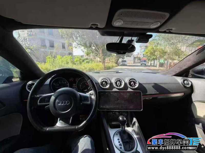 09年奥迪TT轿车抵押车出售