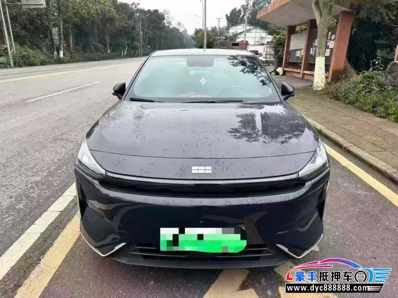 抵押车出售24年吉利银河L6轿车