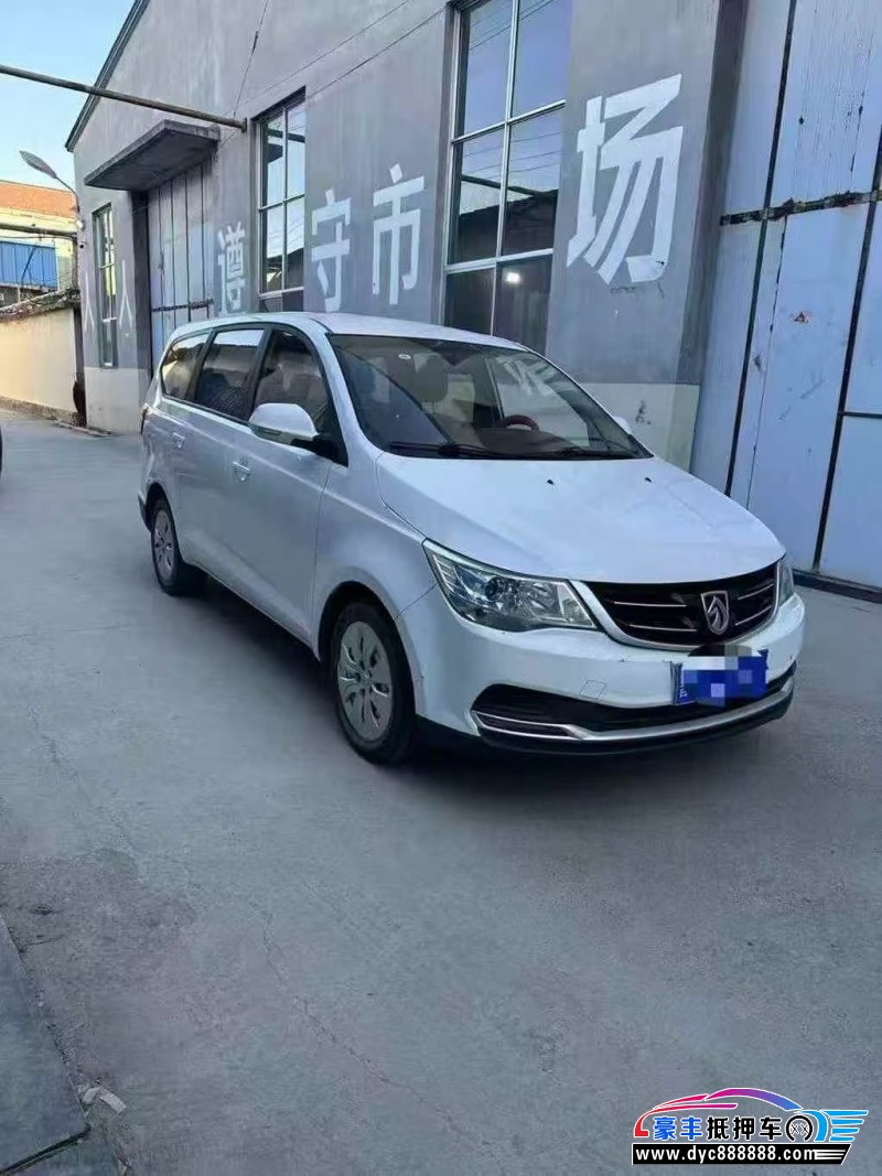 19年宝骏730轿车抵押车出售