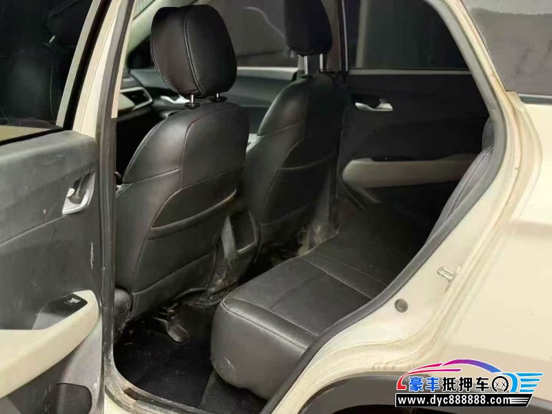 21年宝骏510轿车抵押车出售