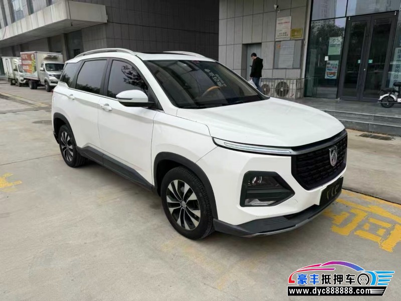 21年宝骏510轿车抵押车出售