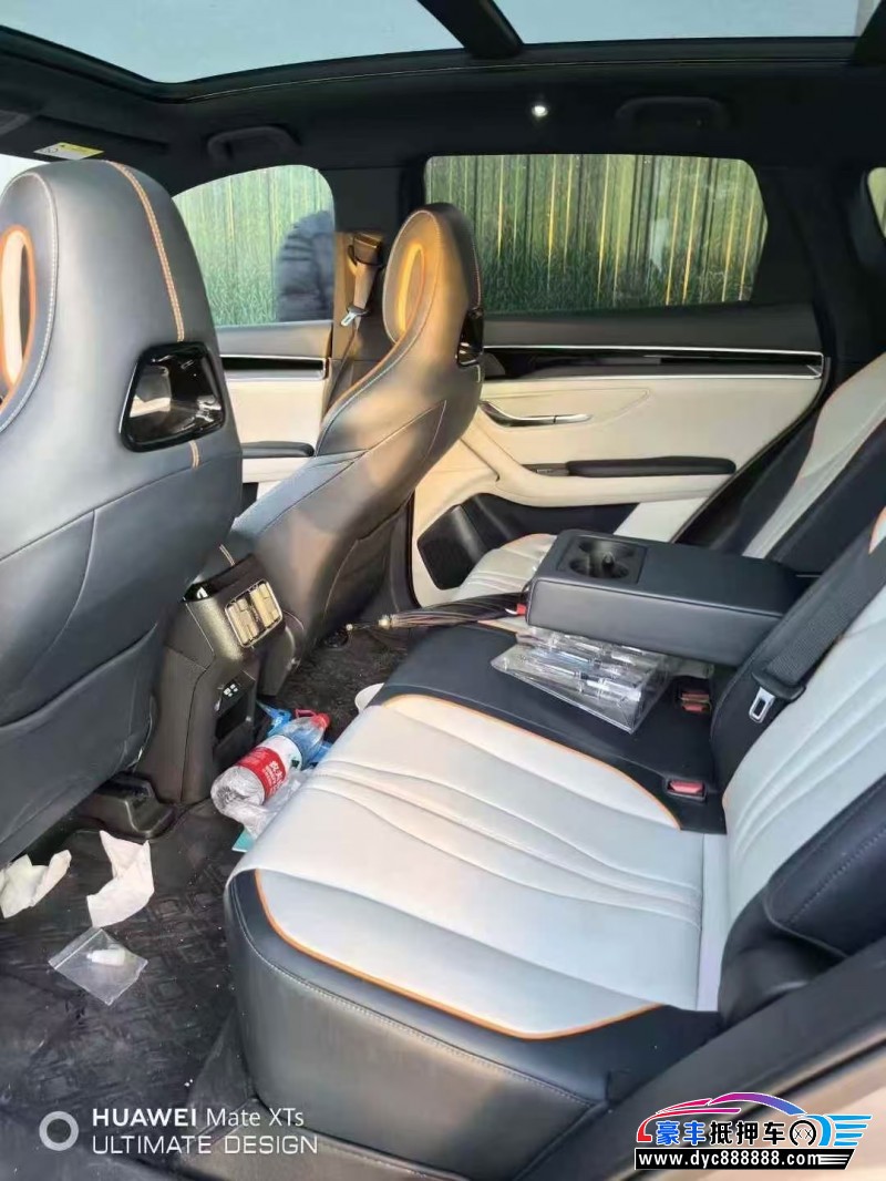 24年比亚迪宋轿车抵押车出售