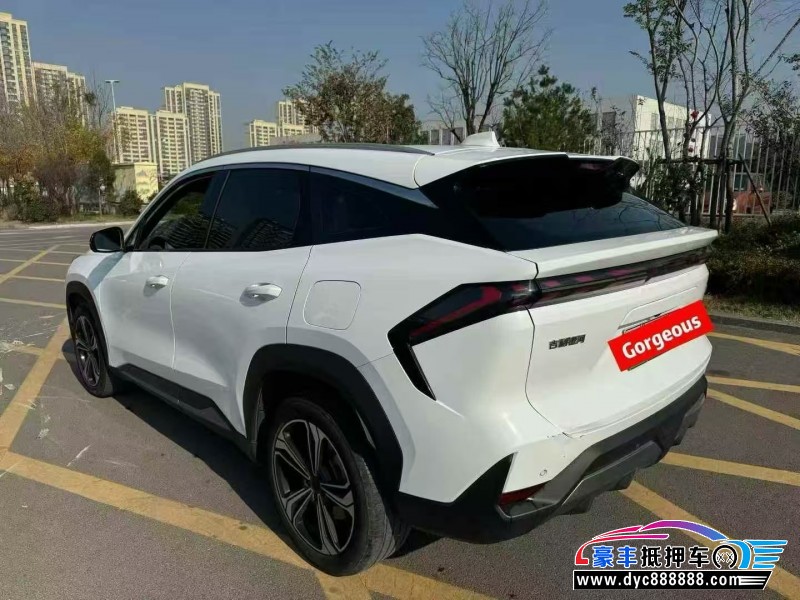 24年吉利银河L7轿车抵押车出售