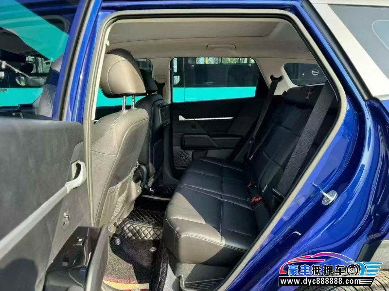 24年现代ix35轿车抵押车出售