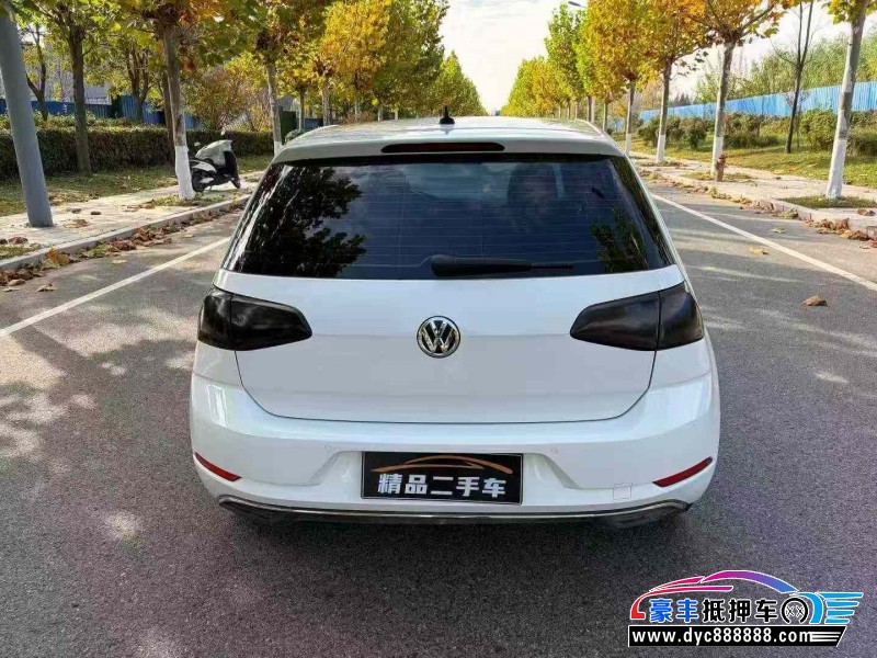 19年大众高尔夫轿车抵押车出售