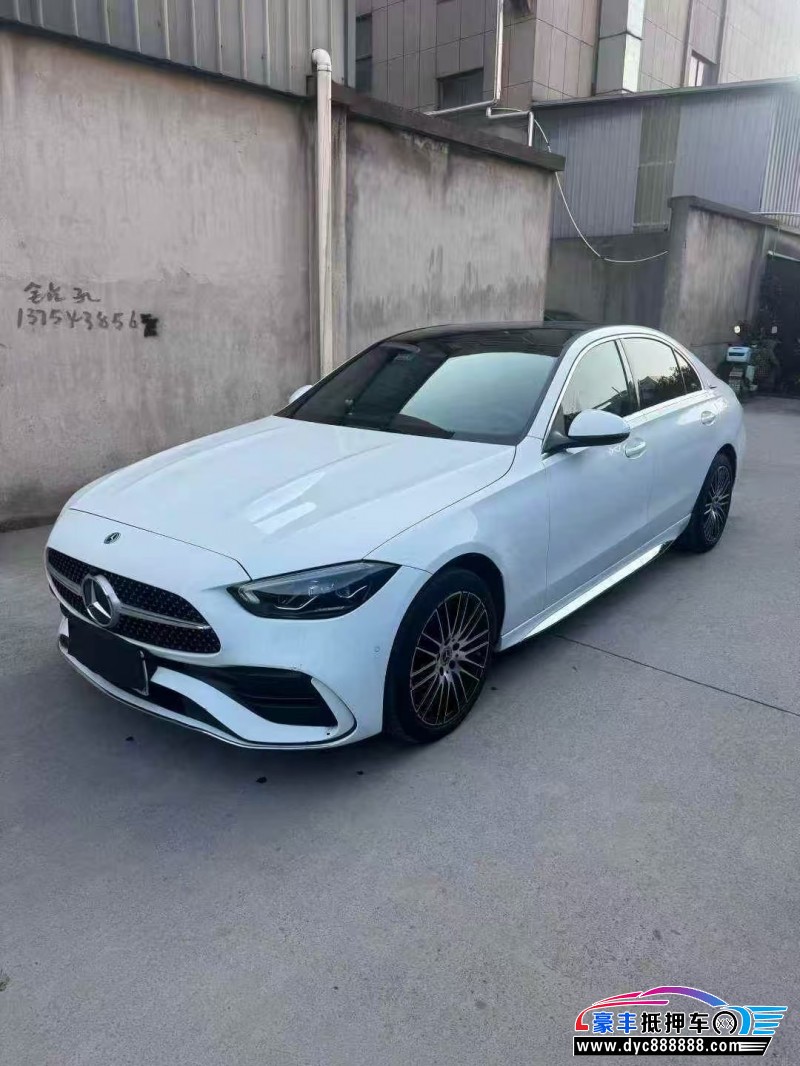 22年奔驰C轿车抵押车出售