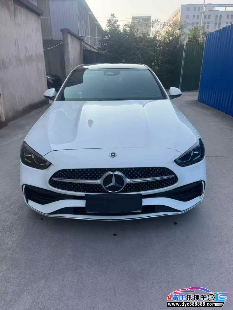 22年奔驰C轿车抵押车出售