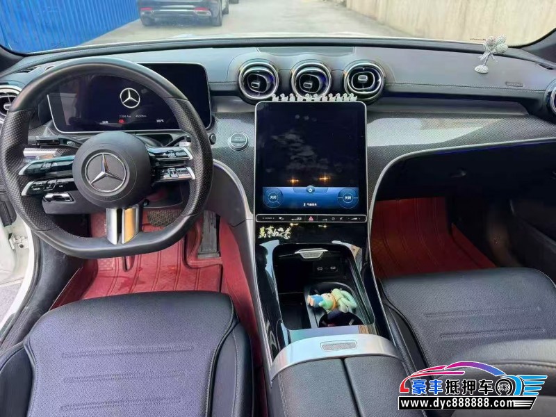 22年奔驰C轿车抵押车出售