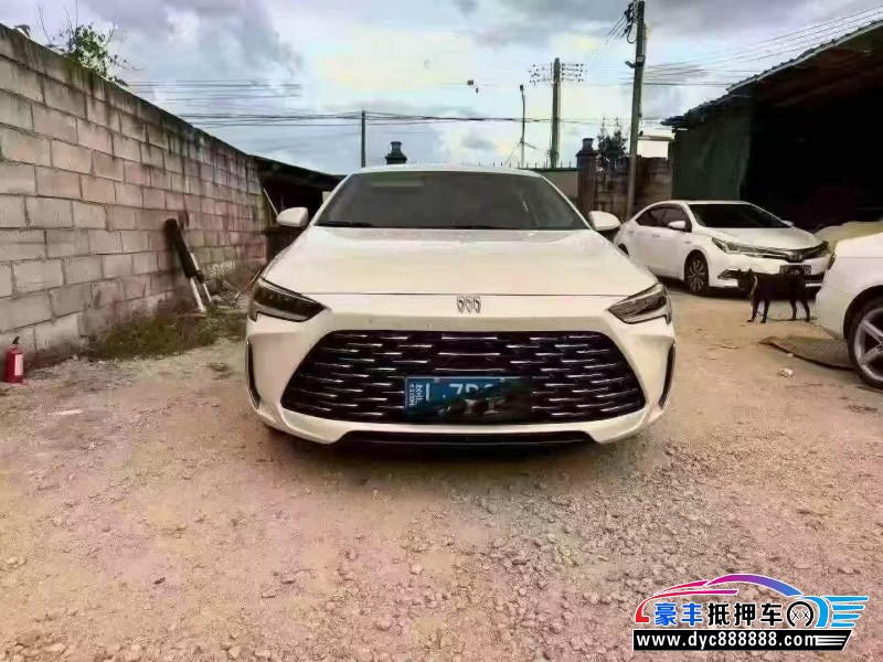 24年别克君威轿车抵押车出售