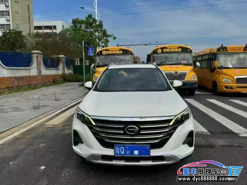 19年传祺GS5轿车抵押车出售