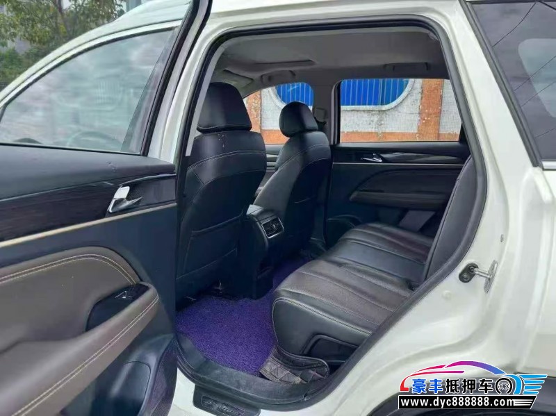 19年传祺GS5轿车抵押车出售