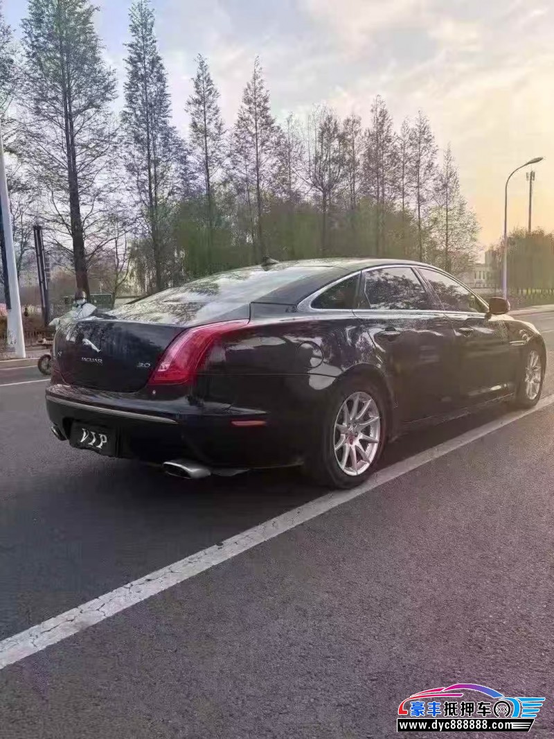 15年捷豹XJL轿车抵押车出售