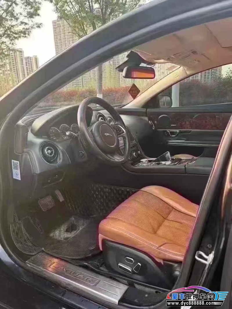 15年捷豹XJL轿车抵押车出售