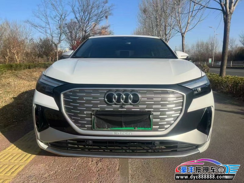 抵押车出售23年奥迪Q4SUV