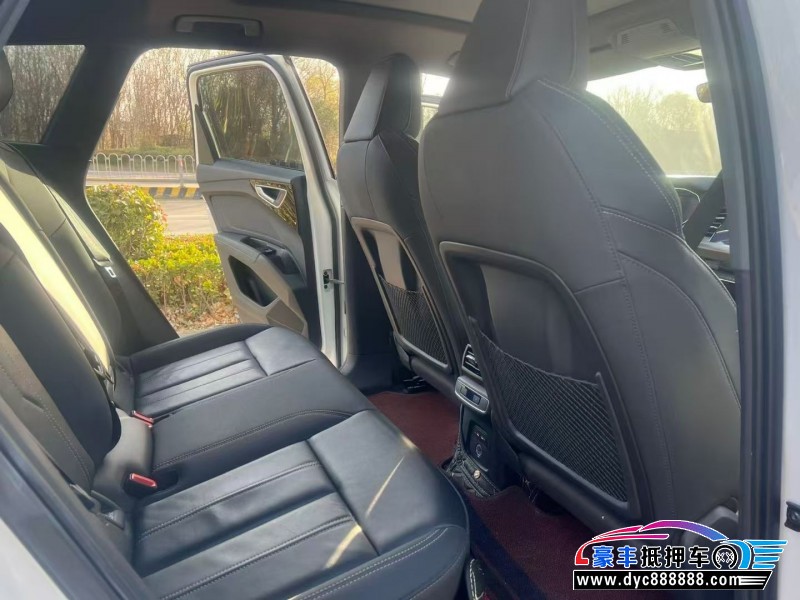 23年奥迪Q4SUV抵押车出售