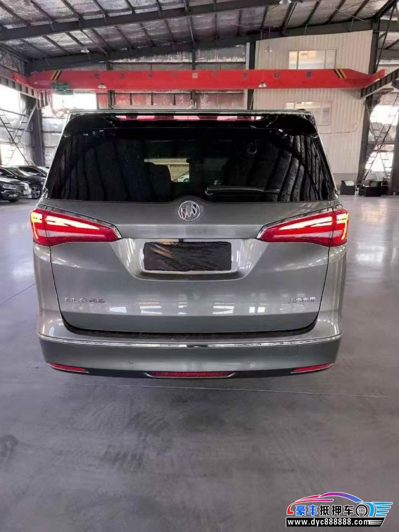 19年别克GL8轿车抵押车出售