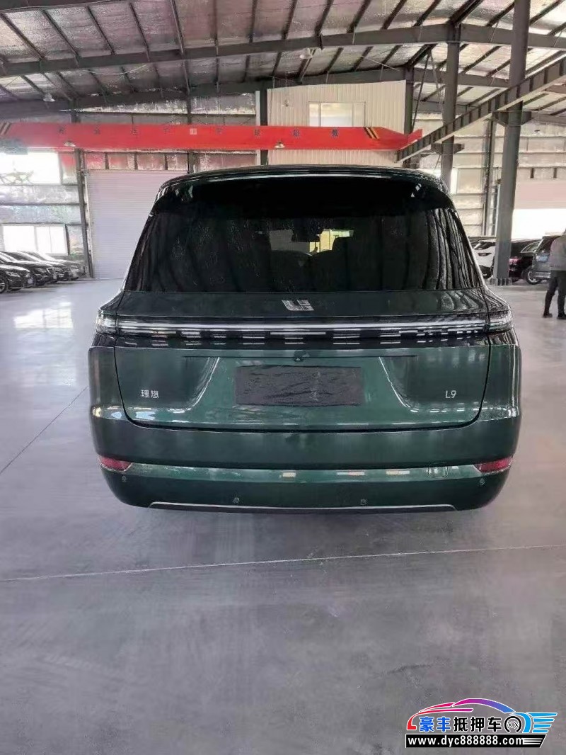 22年理想L9轿车抵押车出售
