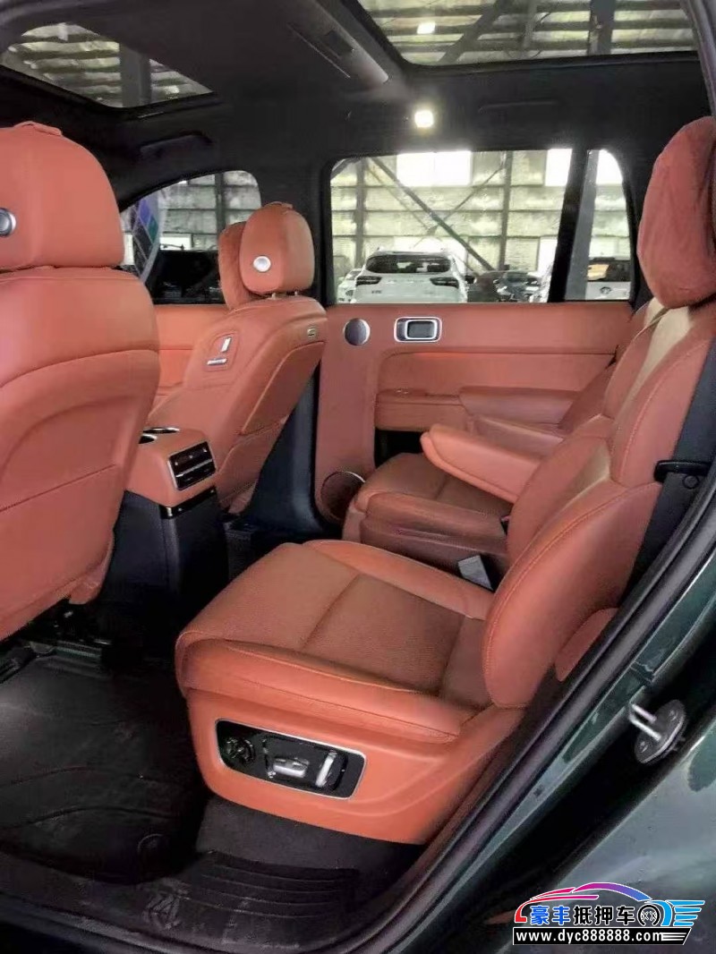 22年理想L9轿车抵押车出售