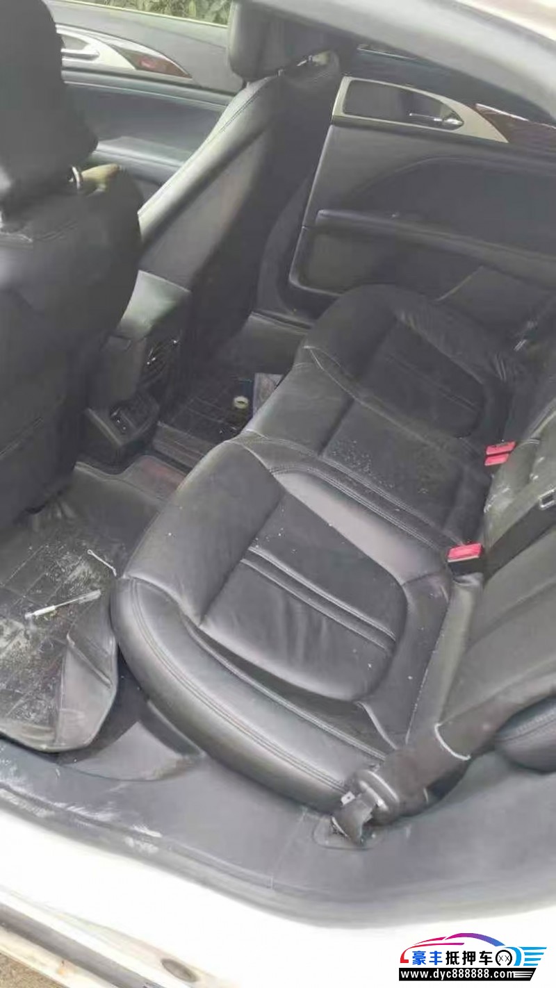 16年林肯MKZ轿车抵押车出售