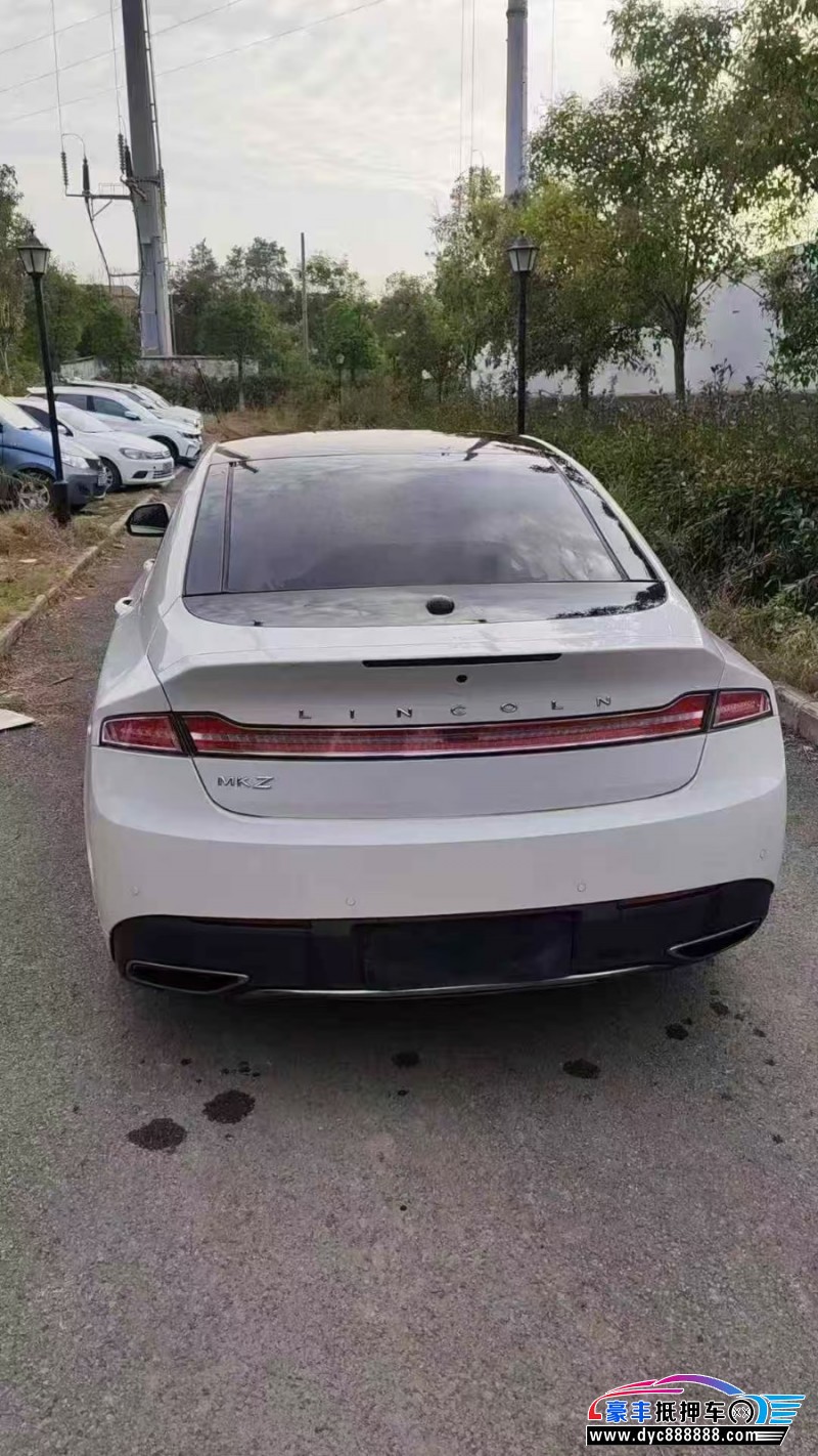 16年林肯MKZ轿车抵押车出售