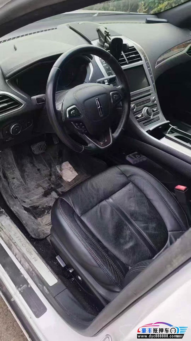 16年林肯MKZ轿车抵押车出售