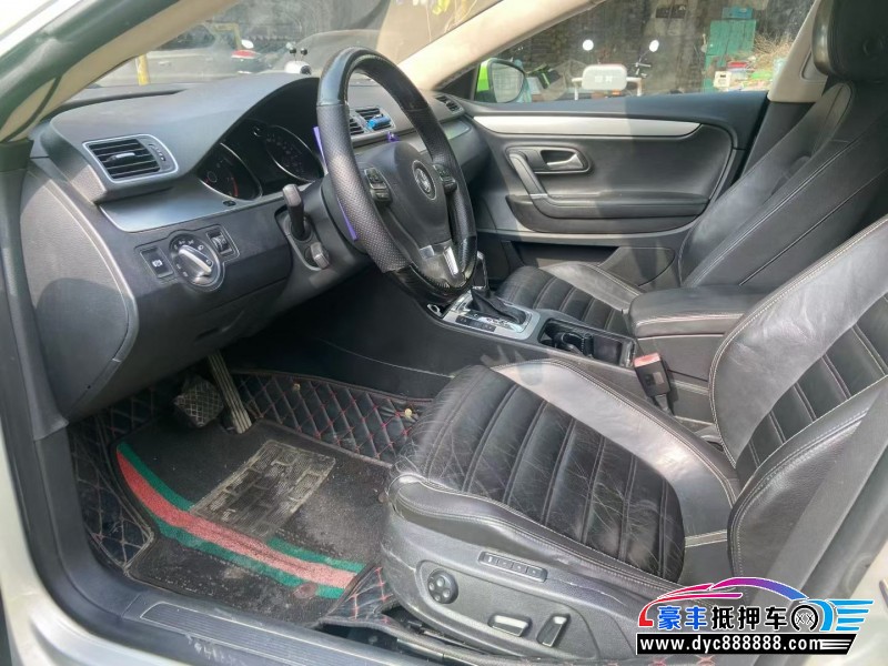 11年大众CC轿车抵押车出售