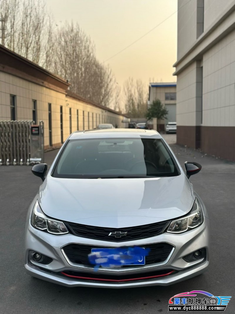 抵押车出售18年雪佛兰科鲁兹轿车