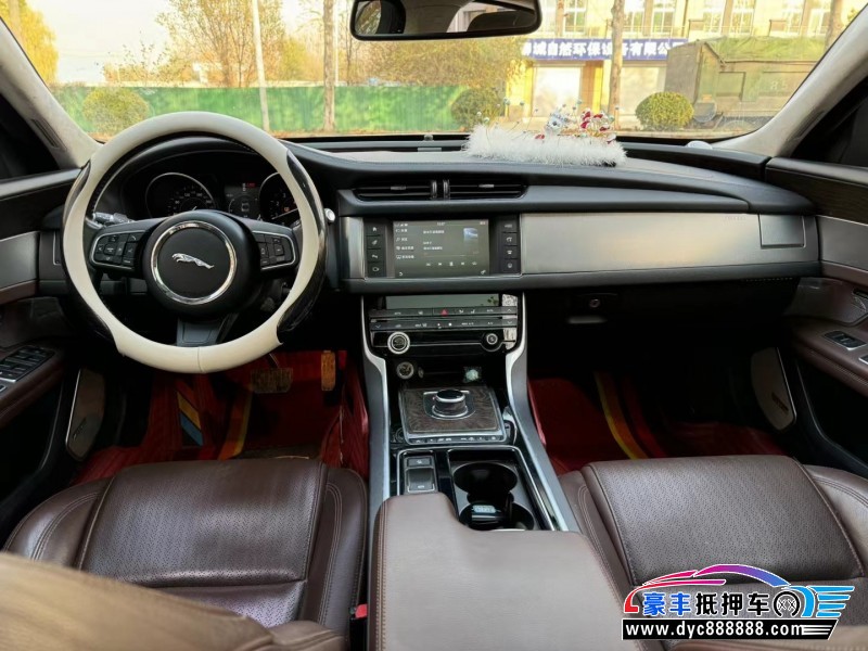 17年捷豹XFL轿车抵押车出售