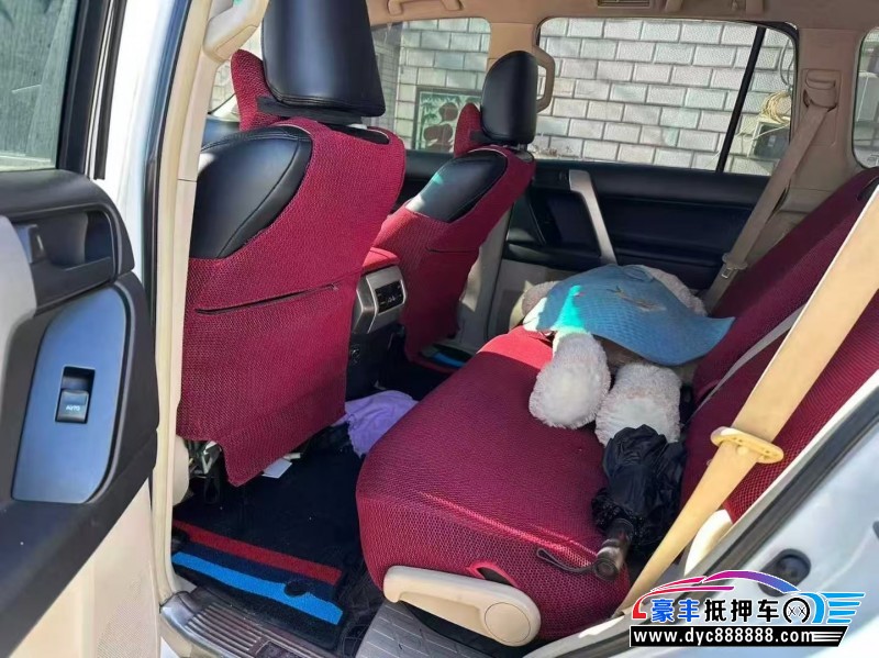 11年丰田普拉多（霸道）轿车抵押车出售