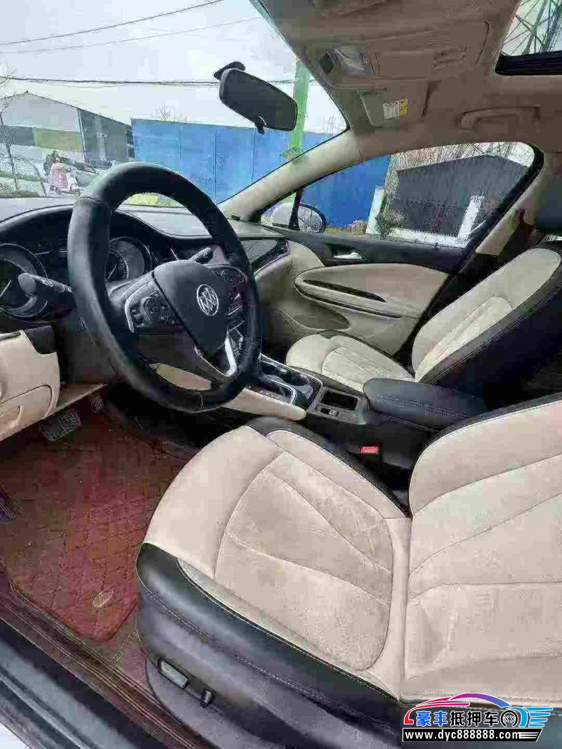 18年别克威朗轿车抵押车出售