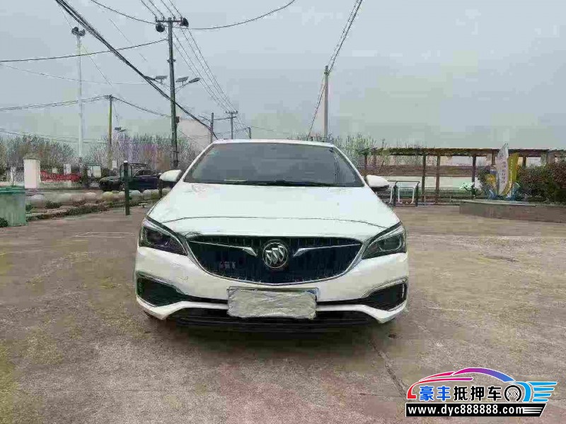 18年别克威朗轿车抵押车出售