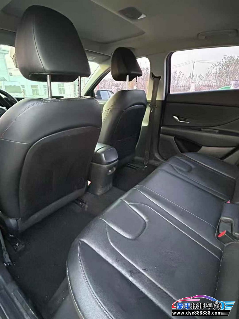 21年现代伊兰特轿车抵押车出售