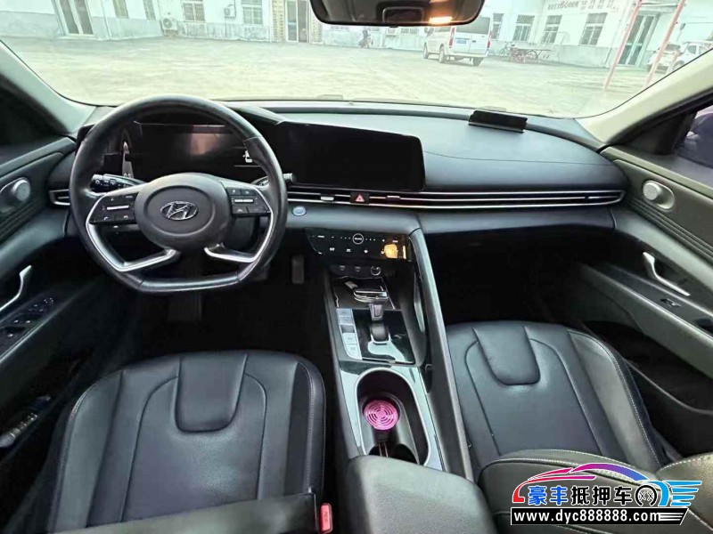 21年现代伊兰特轿车抵押车出售