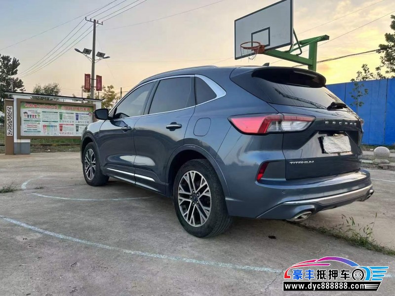 21年福特锐际轿车抵押车出售