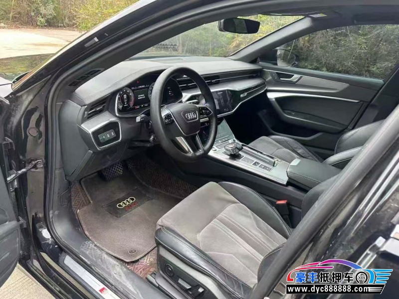 21年奥迪A6L轿车抵押车出售